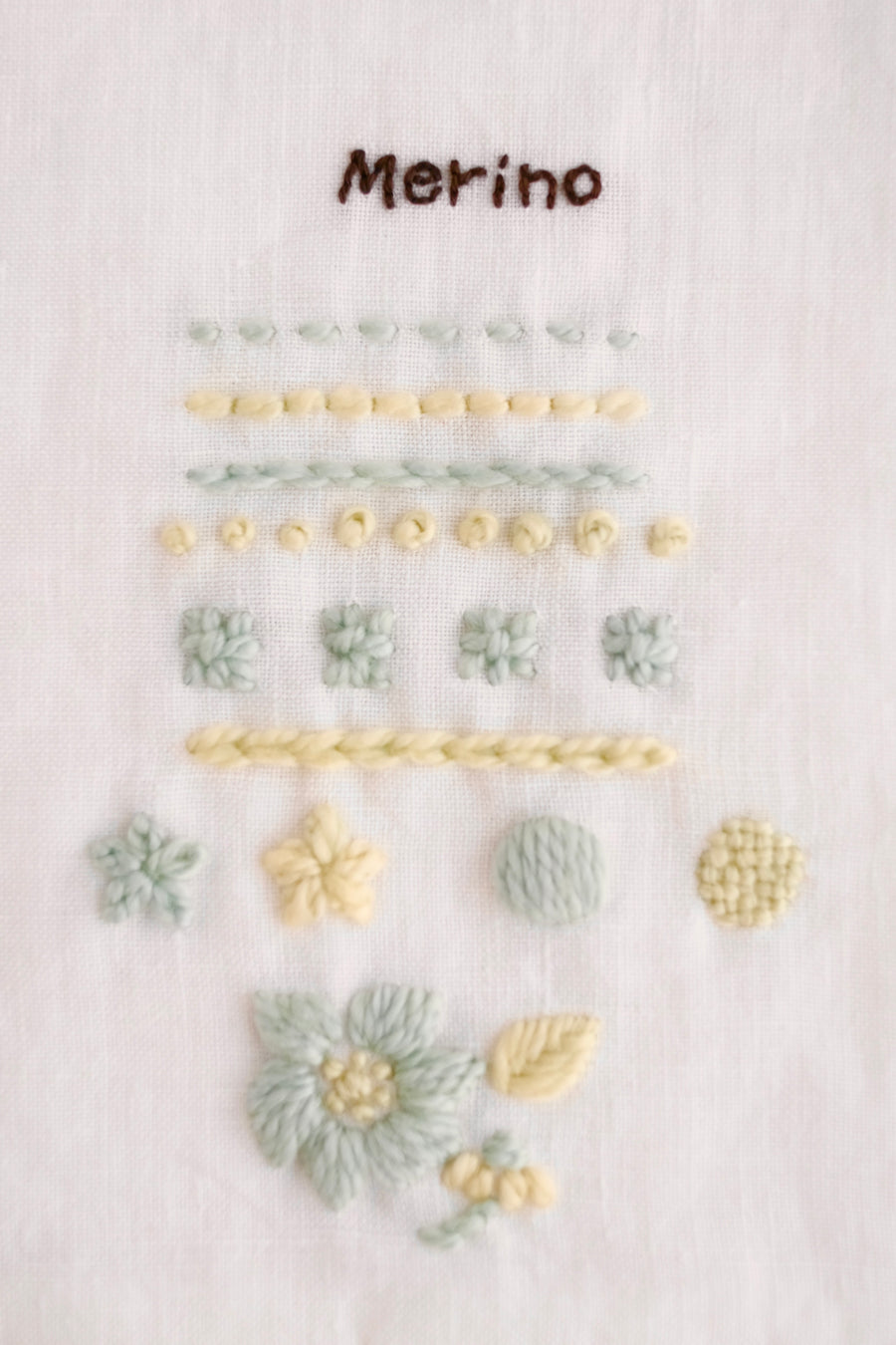 HiROMi FUJIMOTO Embroidery Thread Box Set